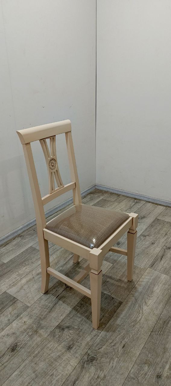 Стул PIZZAMIGLIO GIOVANNI Art. 570/PAOLA FEDERICA 