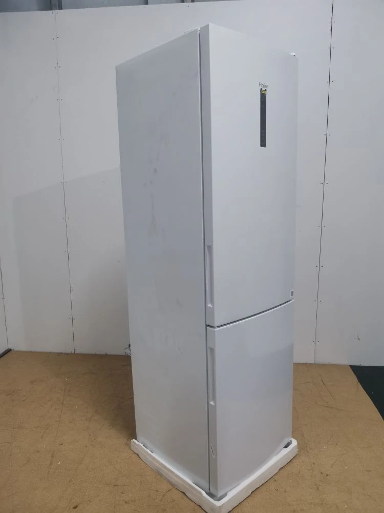 Отдельностоящий холодильник HAIER CEF537AWD 