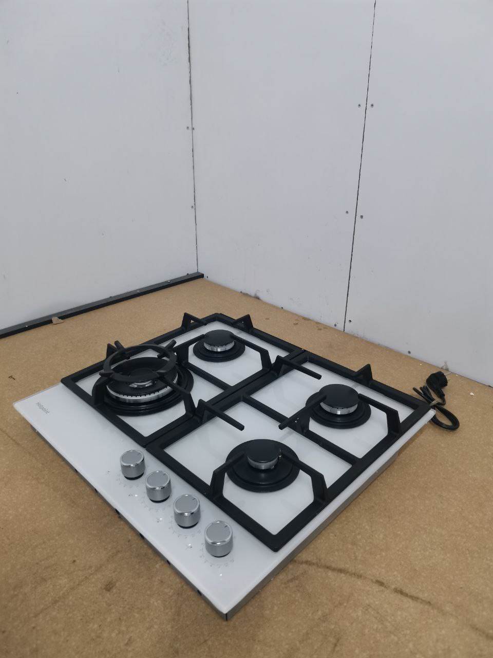 Варочная панель газовая HOTPOINT HGS 62F/WH 