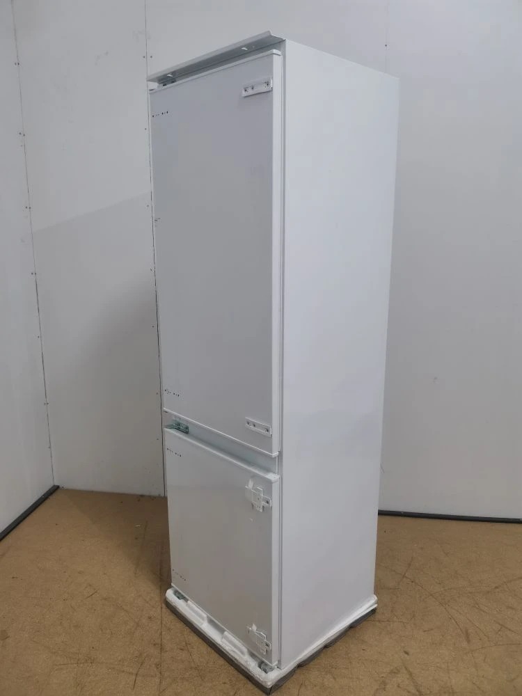 Встраиваемый холодильник GRAUDE IKG 180.2 