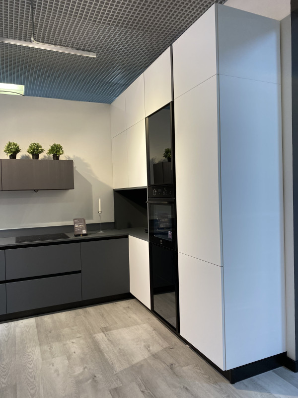 Кухонный гарнитур AGT Кухонный гарнитур AGT