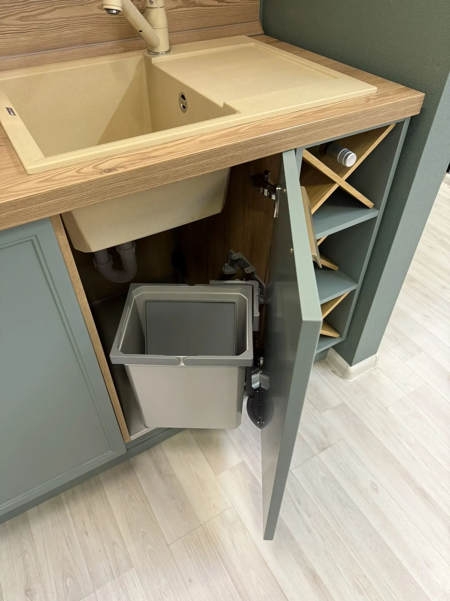 Кухонный гарнитур Камелия