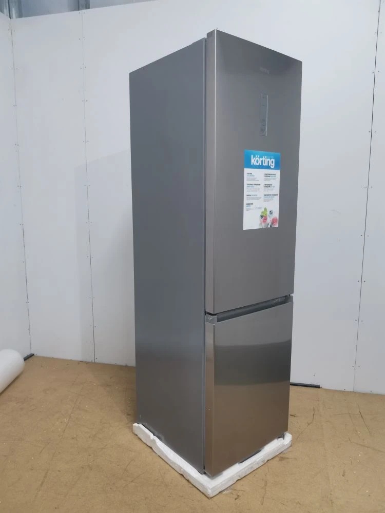 Отдельностоящий холодильник KORTING KNFC 62029 X 