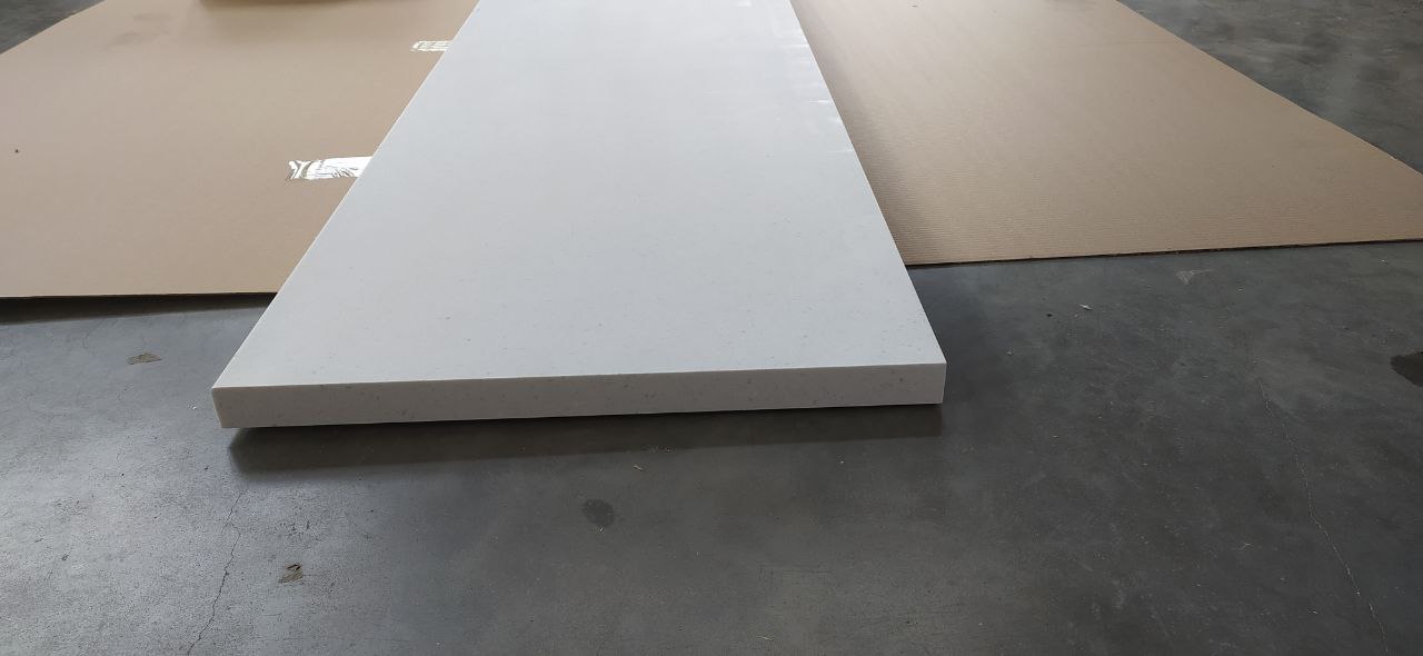 Столешница ИК AUTUIMPORT  H=40 мм (2.959x0.600) 