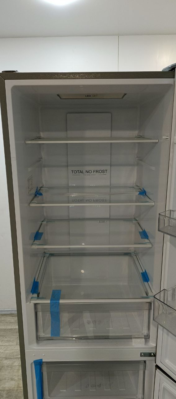 Отдельностоящий холодильник HAIER CEF535ASD  Отдельностоящий холодильник HAIER CEF535ASD