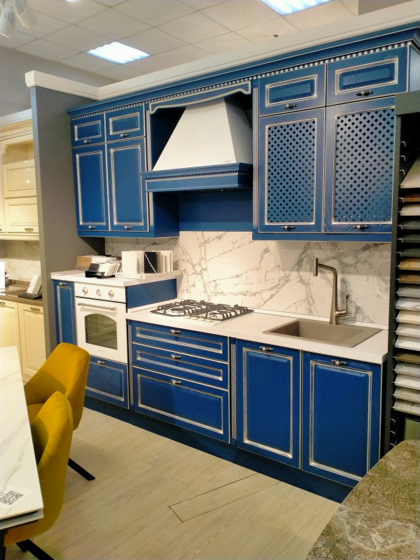 Кухонный гарнитур Precioza Кухонный гарнитур Precioza