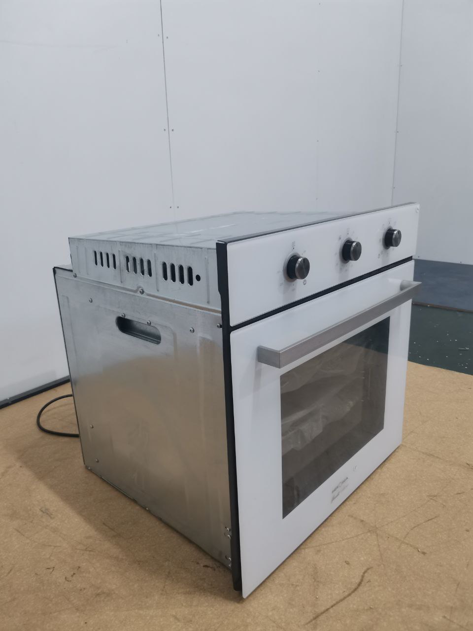 Встраиваемый духовой шкаф KRONA SORRENTO 60 WH 