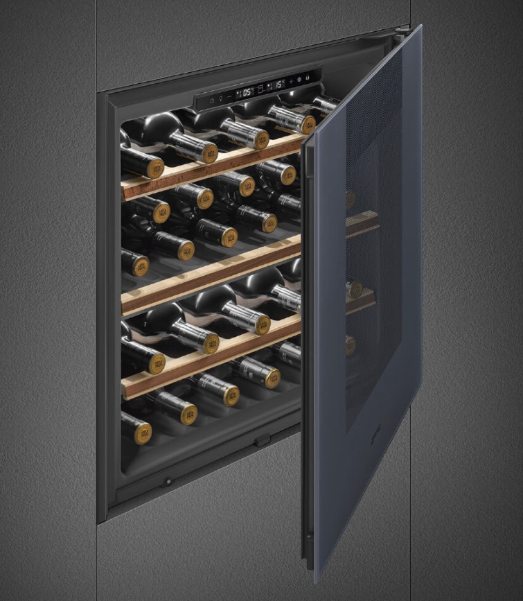 Холодильный шкаф для вина встраиваемый SMEG CVI129G 